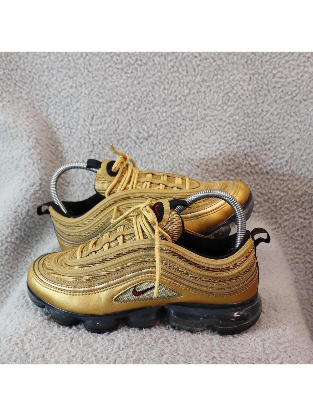 Nike Air Vapormax 97 GS Boys Size 6Y Gold AQ2657-700